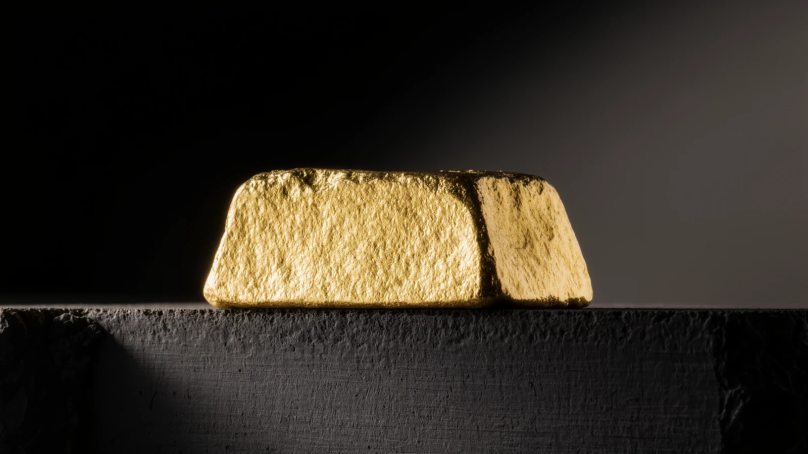 Physisches Gold vs. Goldbarren: Eine Analyse
